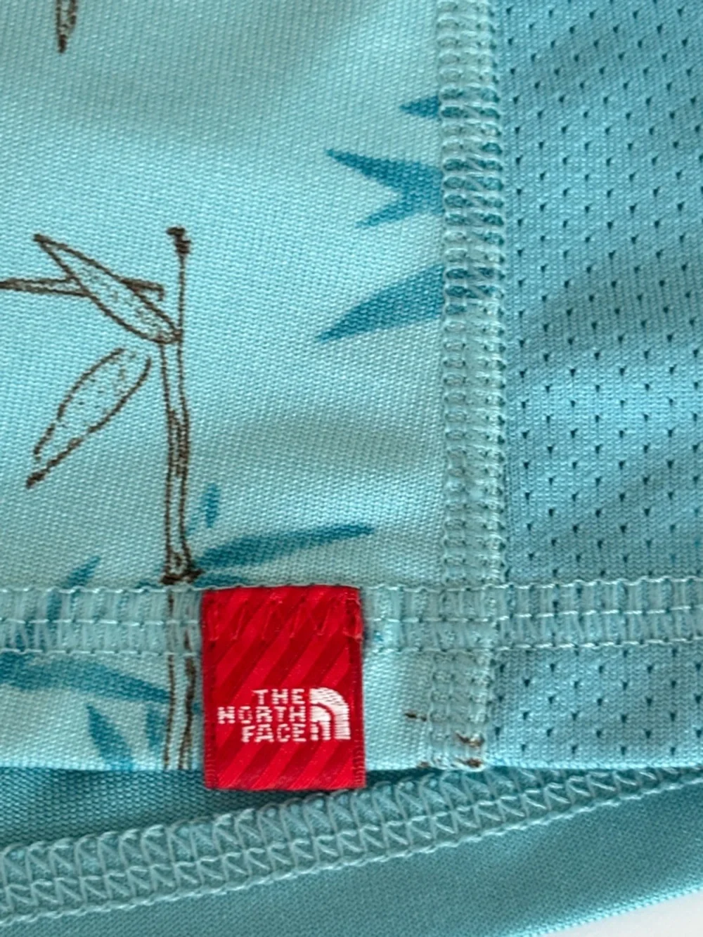 THE NORTH FACE Blue Bamboo Print Athletic Top Size M - Picture 11 of 11